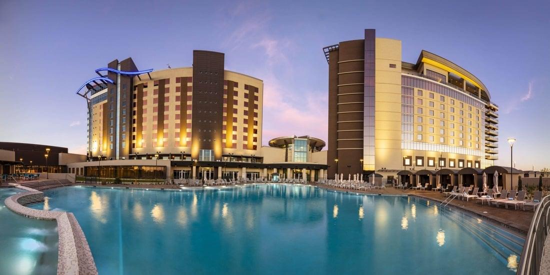 Wild Horse Pass Resort at dusk